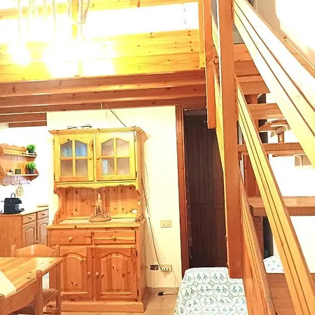 House Gennemari * Torre delle Stelle